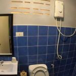 9-bungalow-resort-sale-koh-chang-bathroom-2