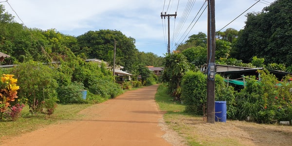 makathanee pier koh mak