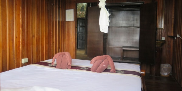 room interior buddha view bang bao koh chang