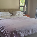 beachfront-pool-villa-sale-koh-chang-main-bedroom-1