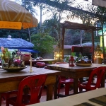 guesthouse-restaurant-sale-koh-chang-exterior-road