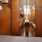 Sun-odyssey-33i-interior-Berth-2