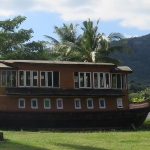 koh-chang-cruise-ship-bang-bao-beach-boat