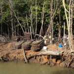 nets-drying-chek-bae-koh-chang