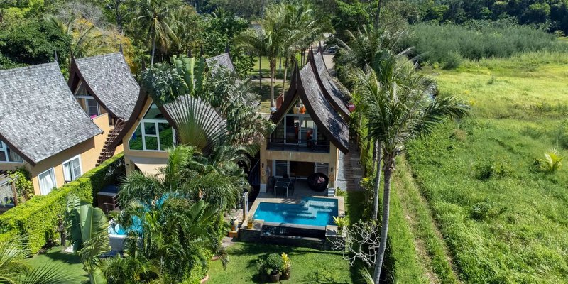 front pool klong son villas koh chang