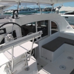 Lagoon-380-catamaran-deck