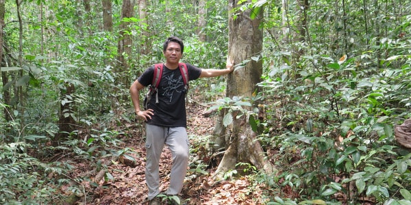 Toon local guide trekking koh chang