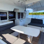 lagoon-450-fly-exterior-1