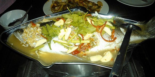 fish in lime sauce at nong bua seafood