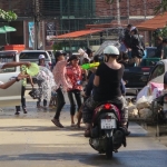 songkran-2017-koh-chang-klong-prao-beach