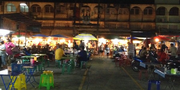 trat-market-at-night-thailand