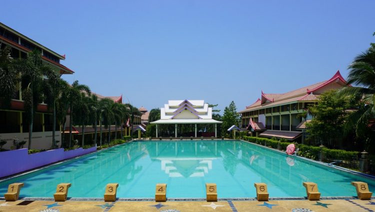 swimming pools koh chang