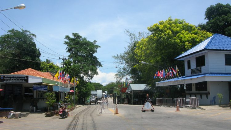border had lek thailand cambodia